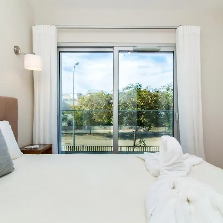 Apartment C - Luxurious & Playground & Garage Albufeira