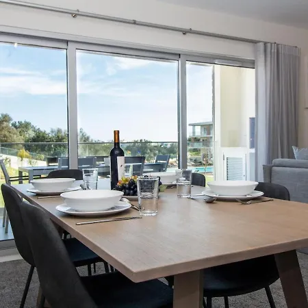 2 By Ici Apartment *